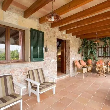 Near By Renthousing Villa Pollença