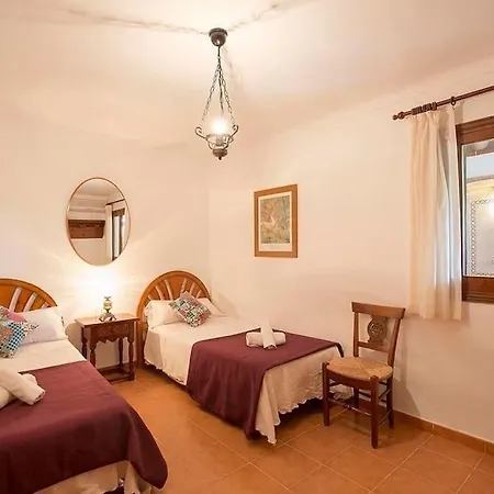 Near By Renthousing * Pollença